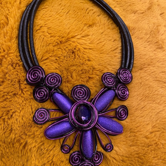 COPY - Purple Necklace new never worn 15in round - Picture 11 of 11